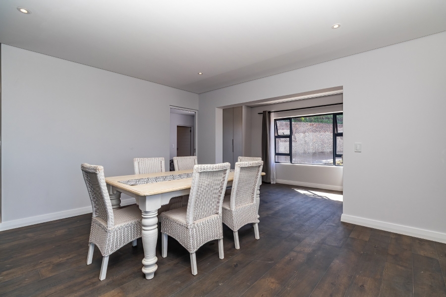 4 Bedroom Property for Sale in The Hill Western Cape
